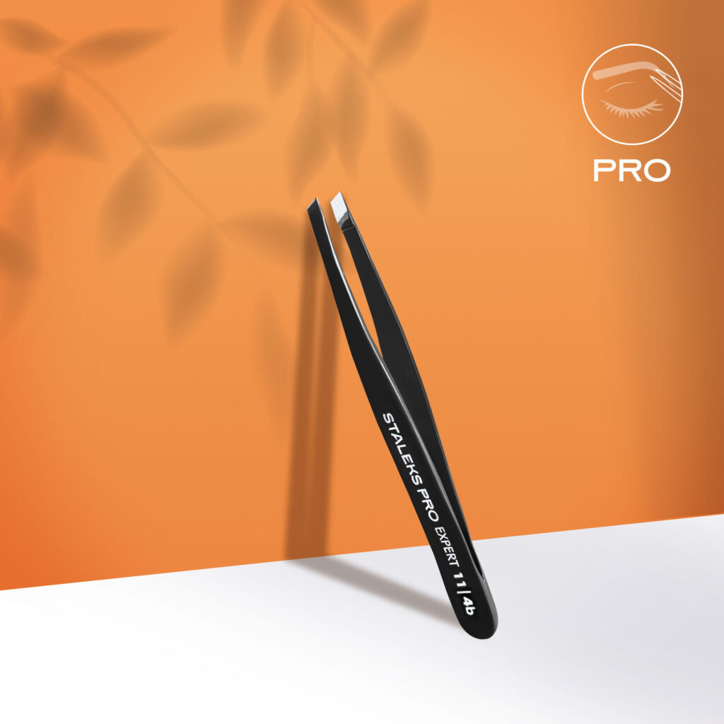 STALEKS LASH BROW PRO EXPERT 11/4b NARROW BEVELED Augenbrauenpinzette schwarz